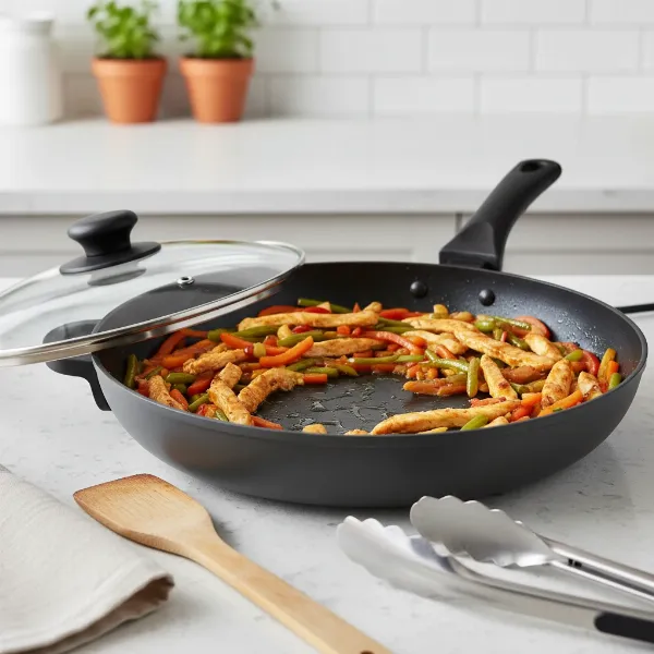 Electric Skillet vs. Hot Pot: Choosing Your Perfect Kitchen Companion